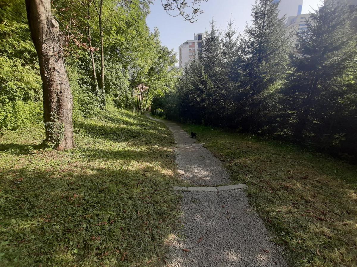 Green Garden Zvonex Tuzla Exterior photo